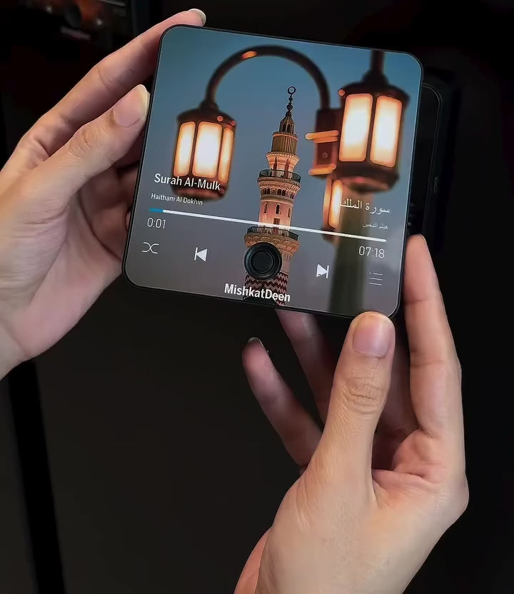 Ladda video: Produktvideo som visar hur den sladdlösa hårutjämningskammen används